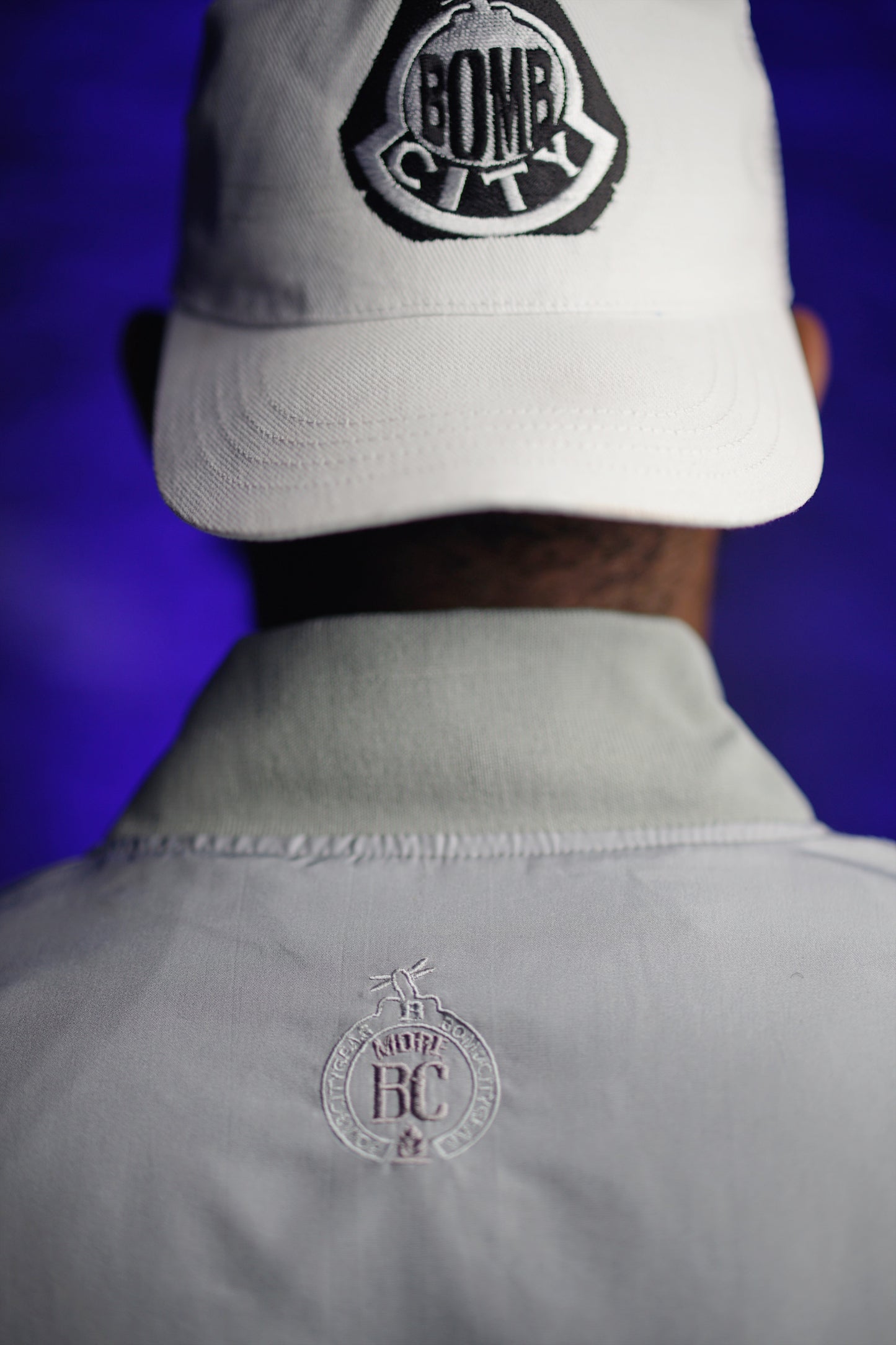 Mesh Snap-Back